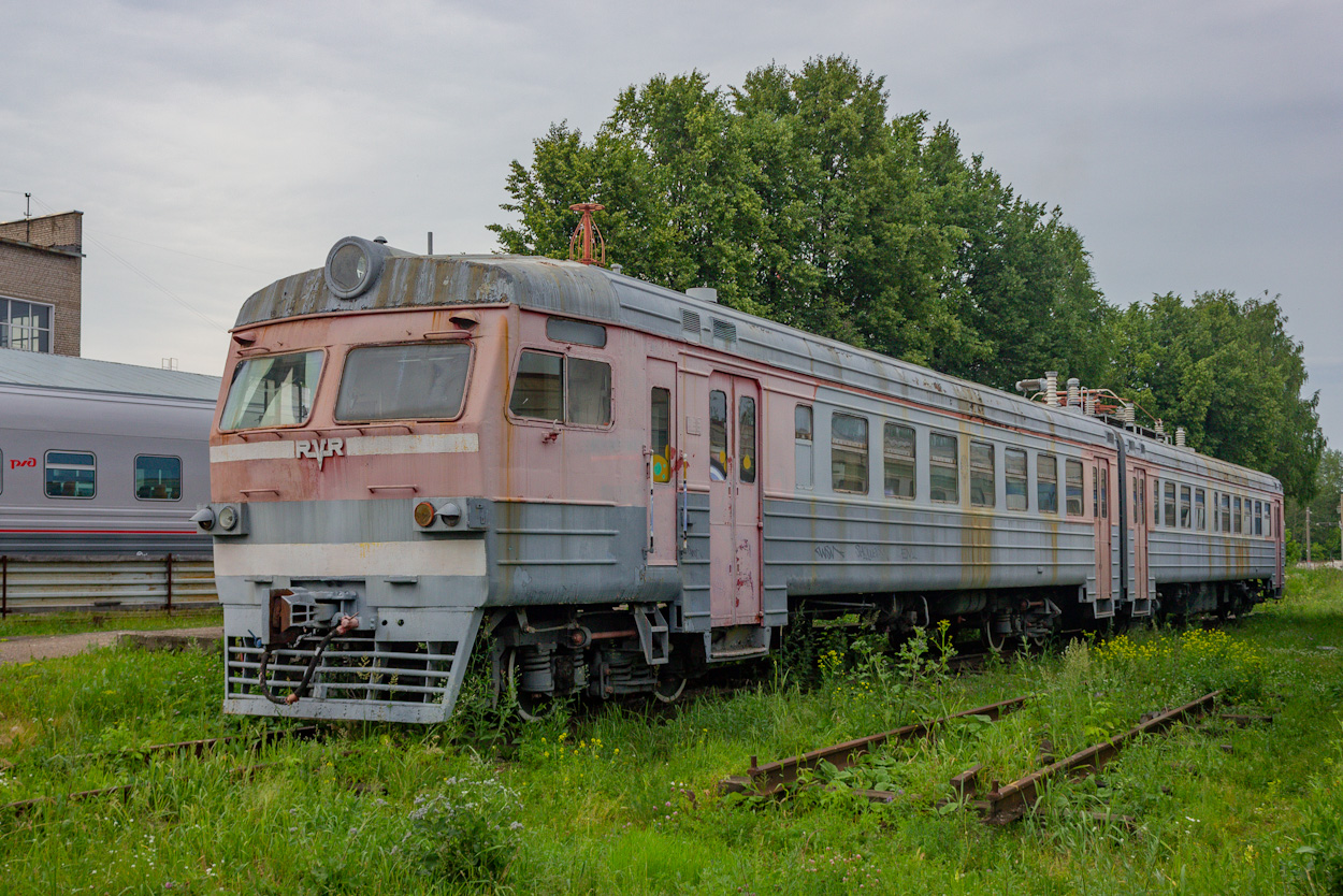 ЭР9Е-615