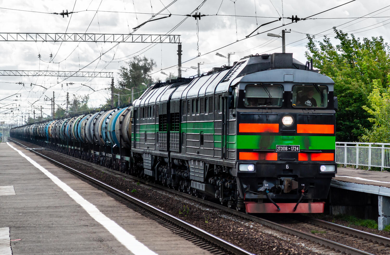 2ТЭ116-1724