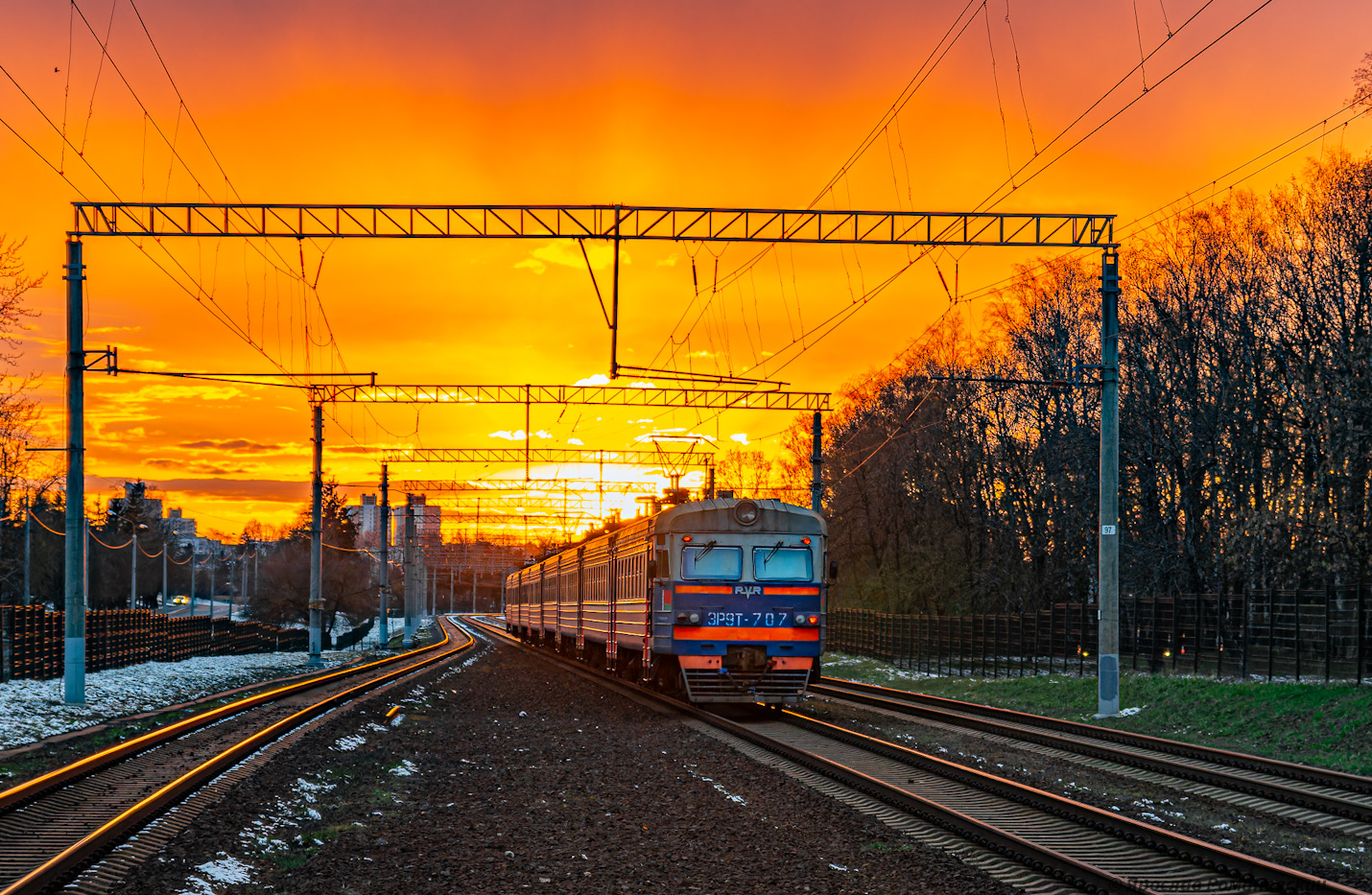 ЭР9Т-707