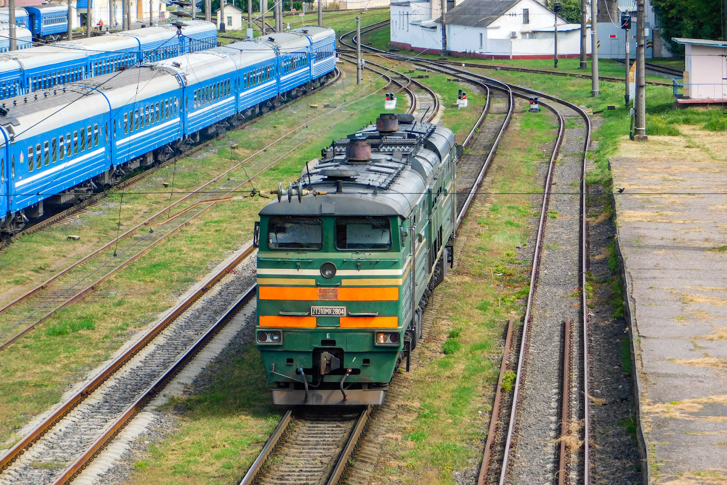 2ТЭ10МК-2804
