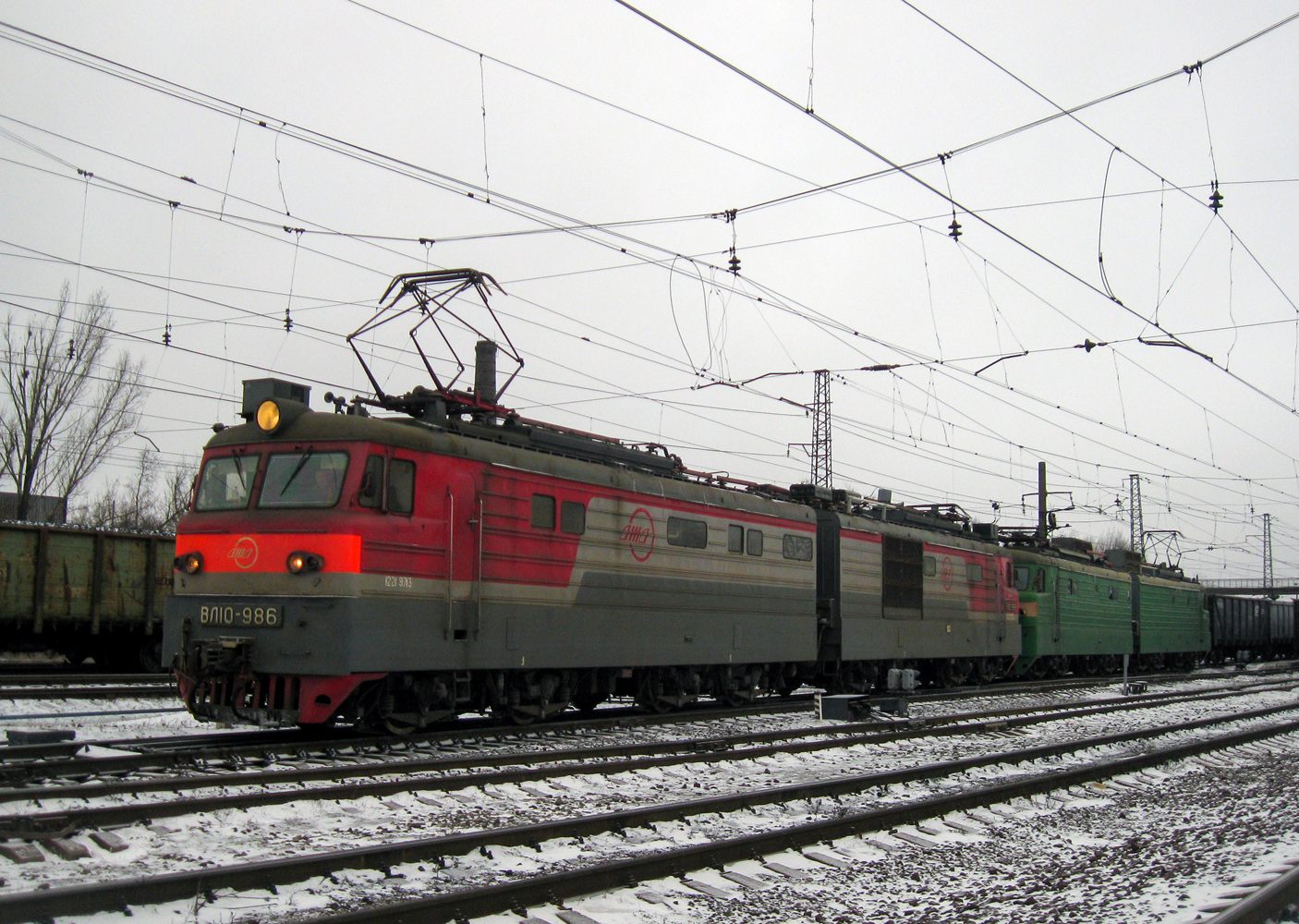 ВЛ10-986