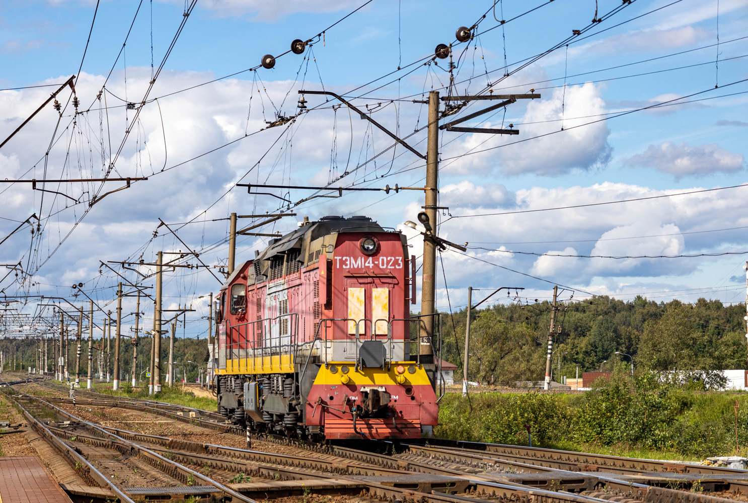 ТЭМ14-0023