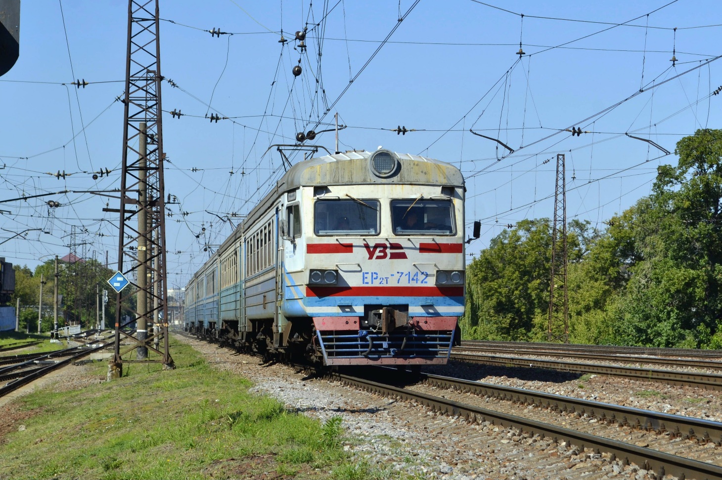 ЭР2Т-7142