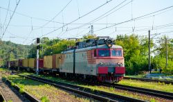 696 КБ