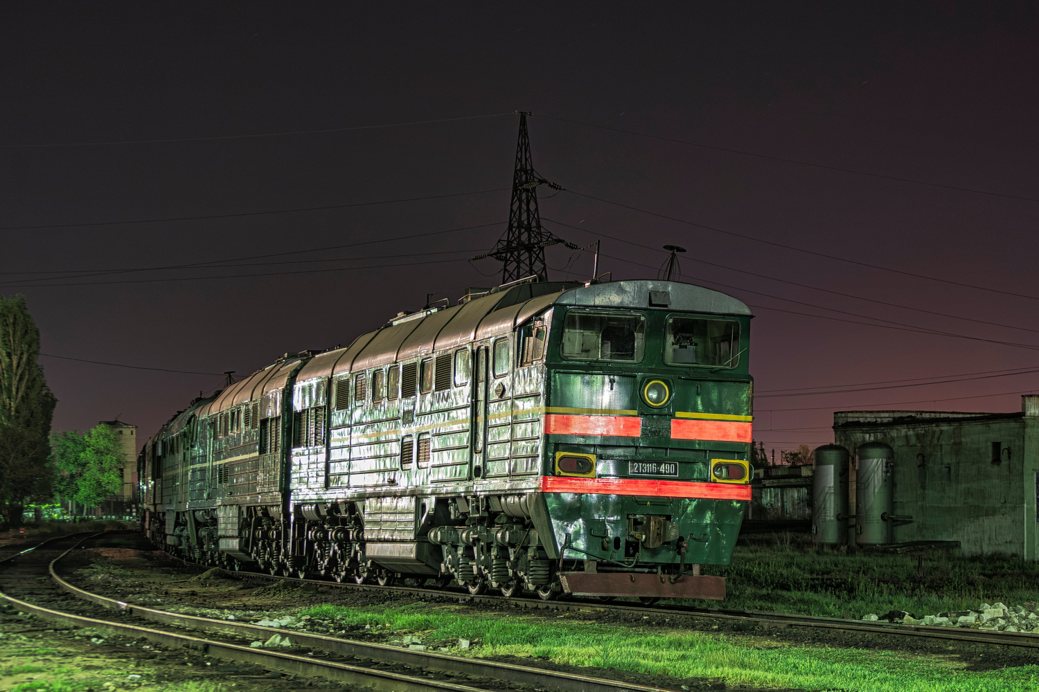 2ТЭ116-490