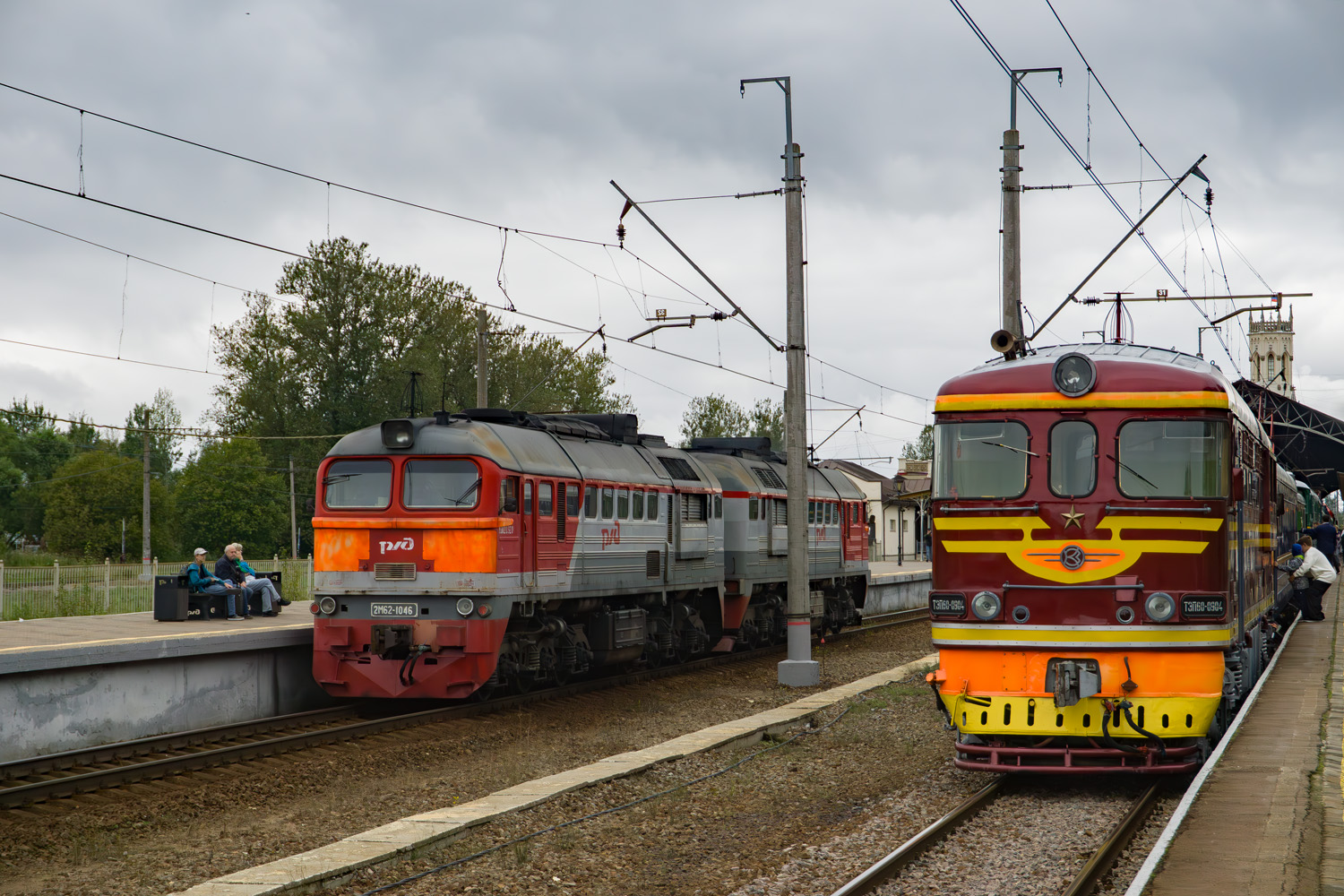 2М62-1046