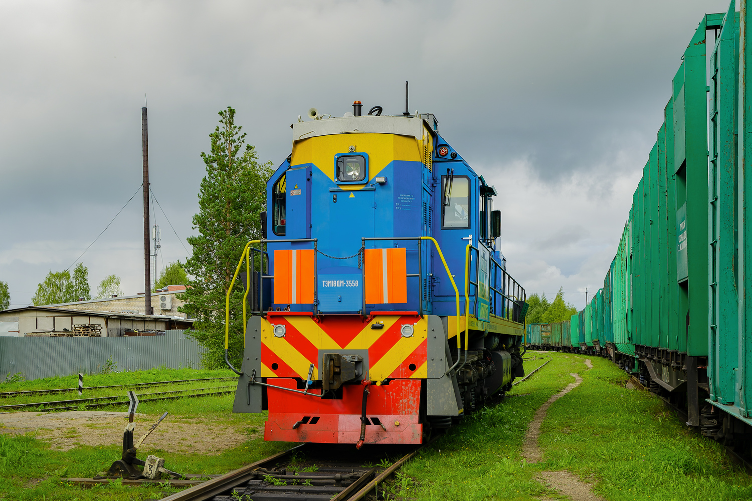 ТЭМ18ДМ-3558