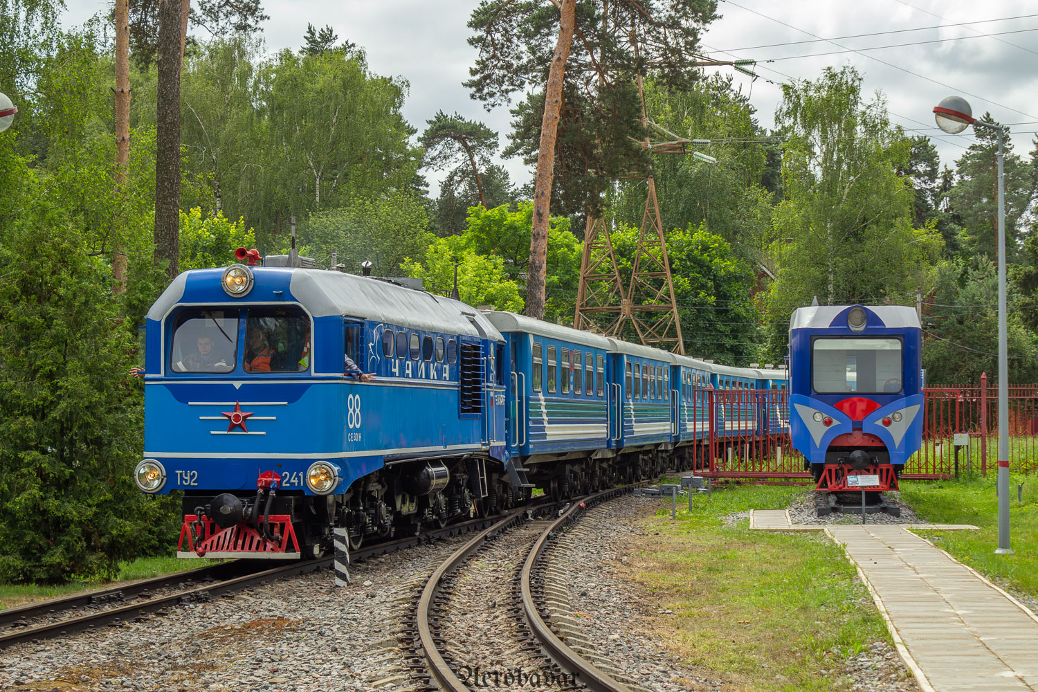 ТУ2-241; ТУ2-078