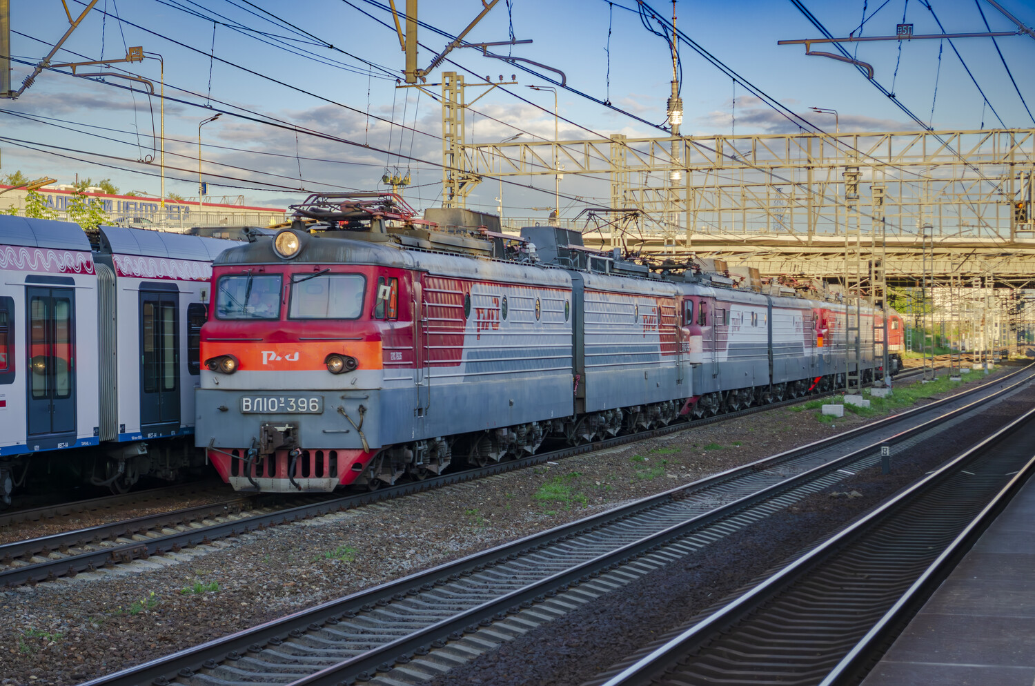 ВЛ10У-396