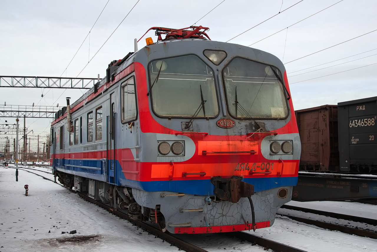 АЯ4Д-001