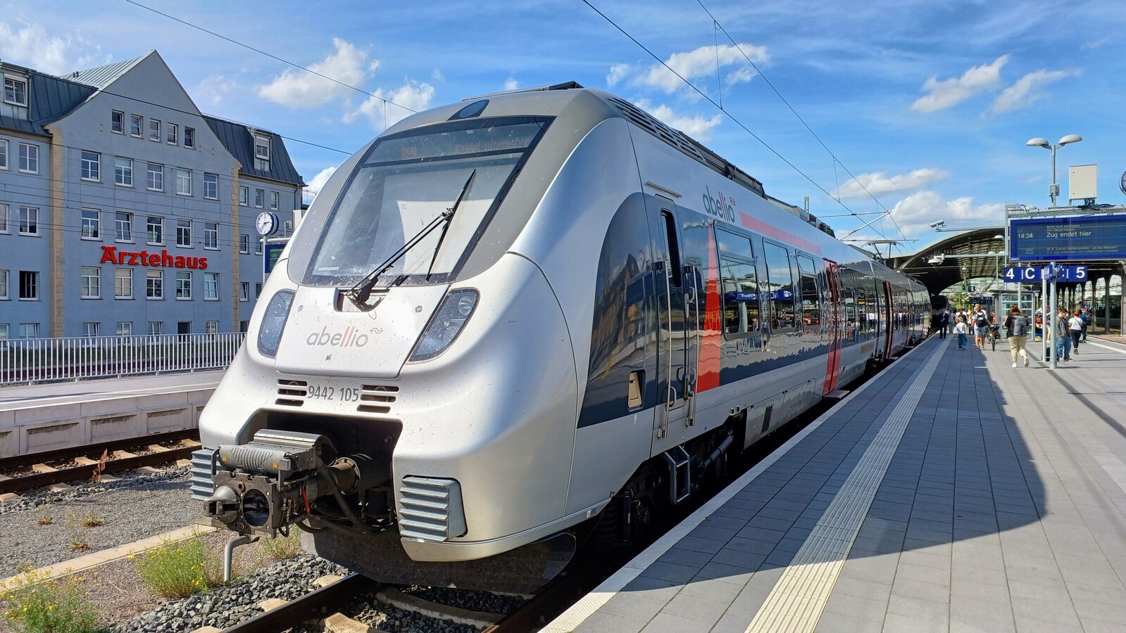 9442 105