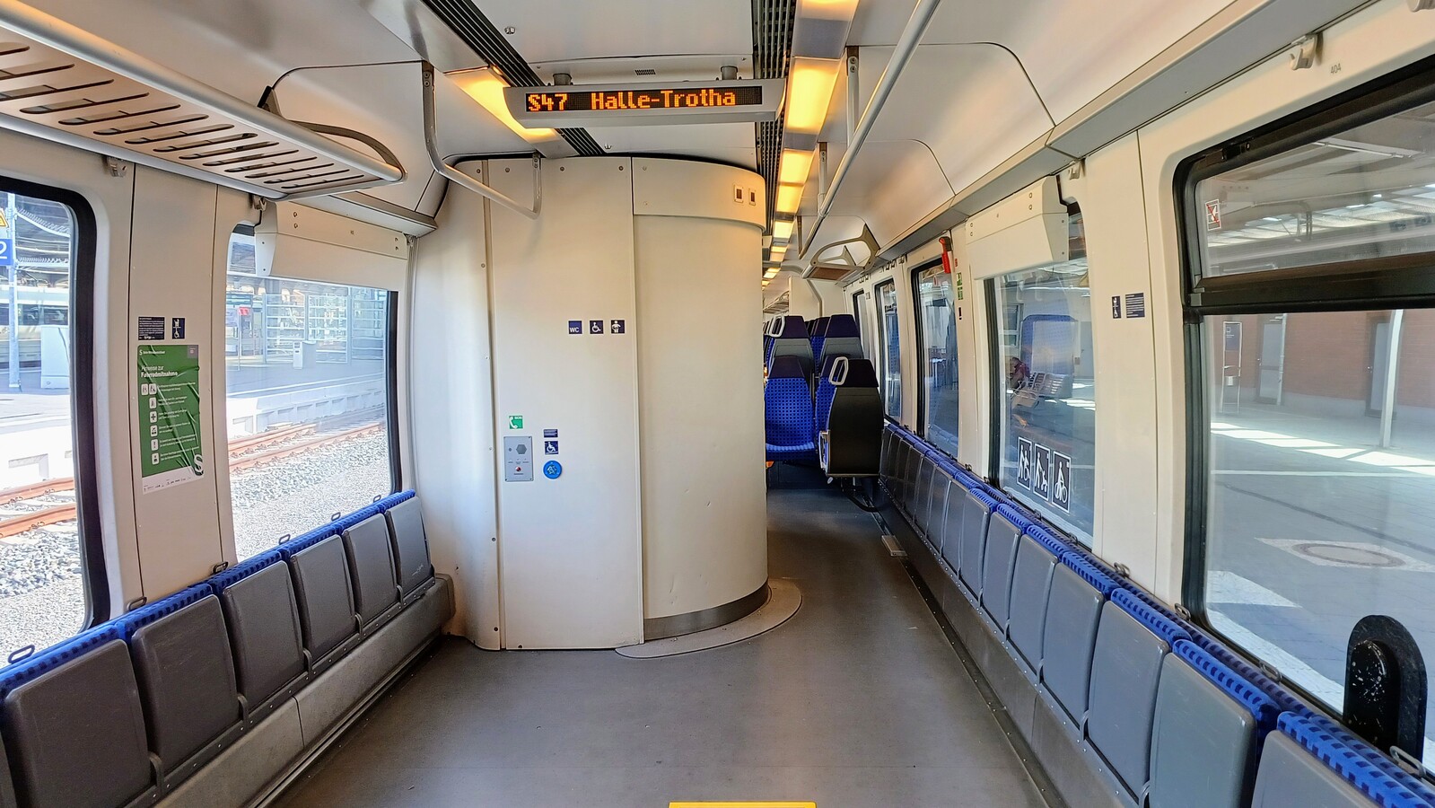442 291; DB Regio &mdash; Пассажирские салоны