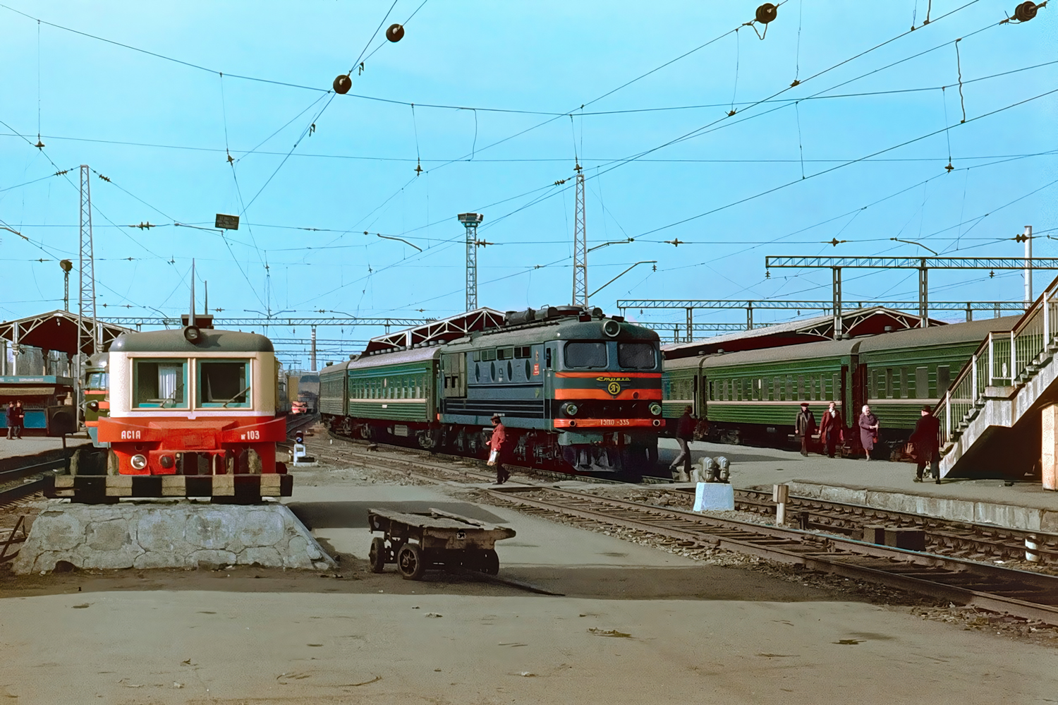 АС1А-103; ТЭП10-335