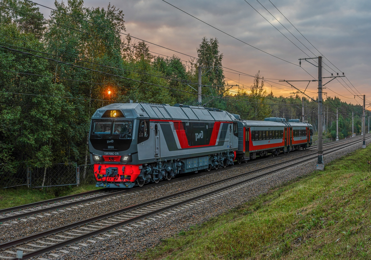 ТЭП70БС-371