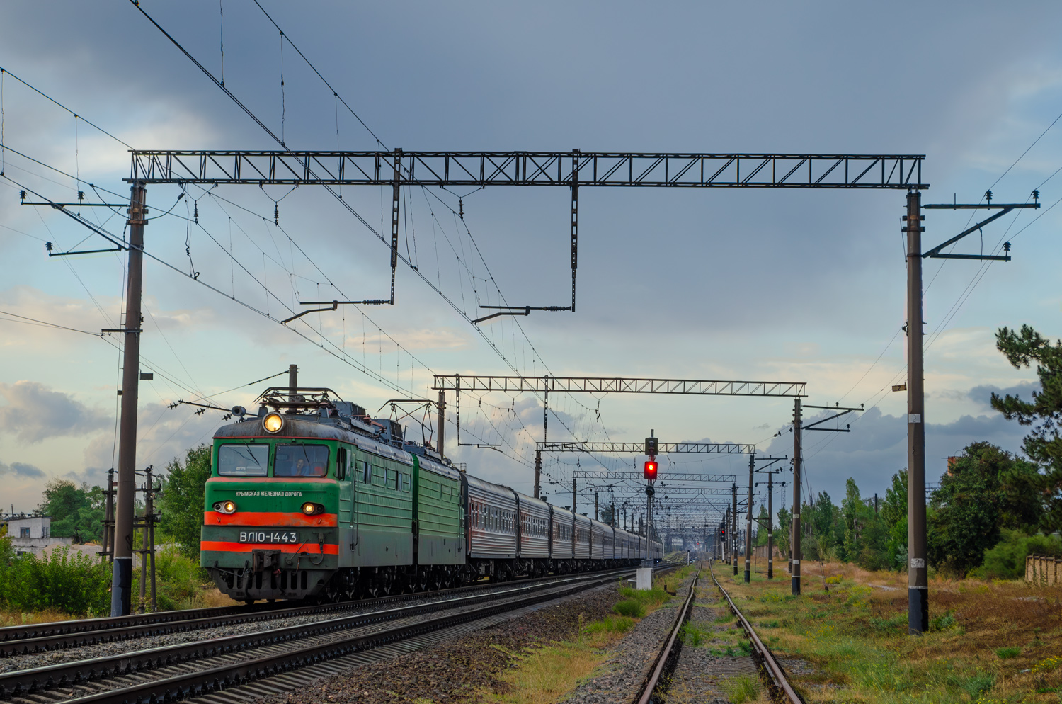 ВЛ10-1443