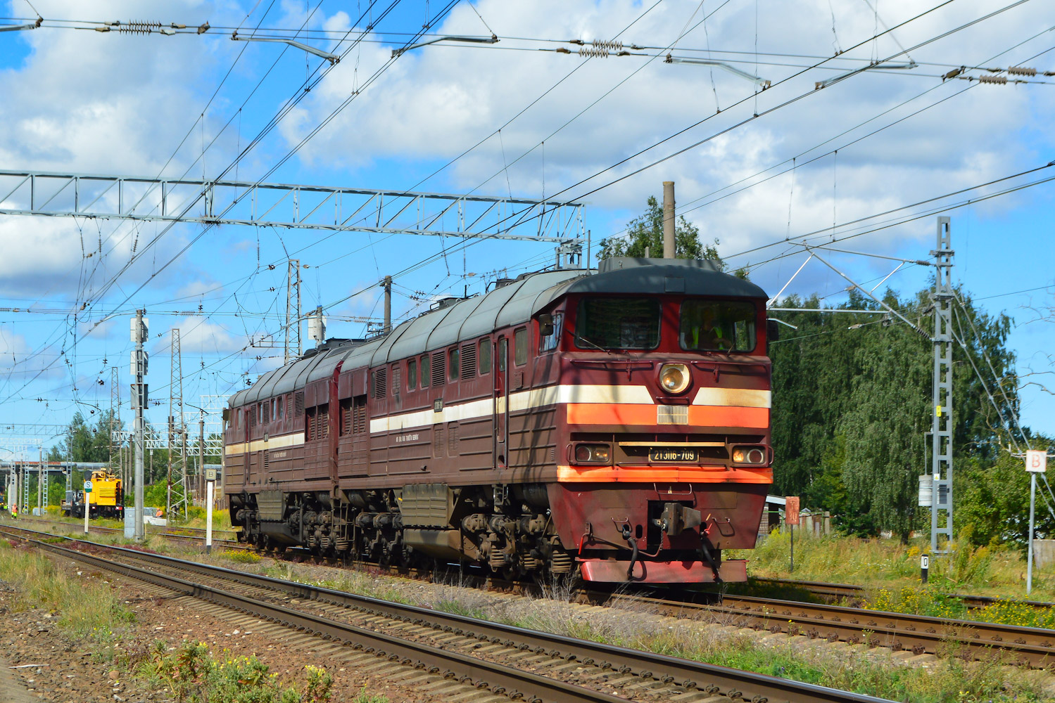 2ТЭ116-709