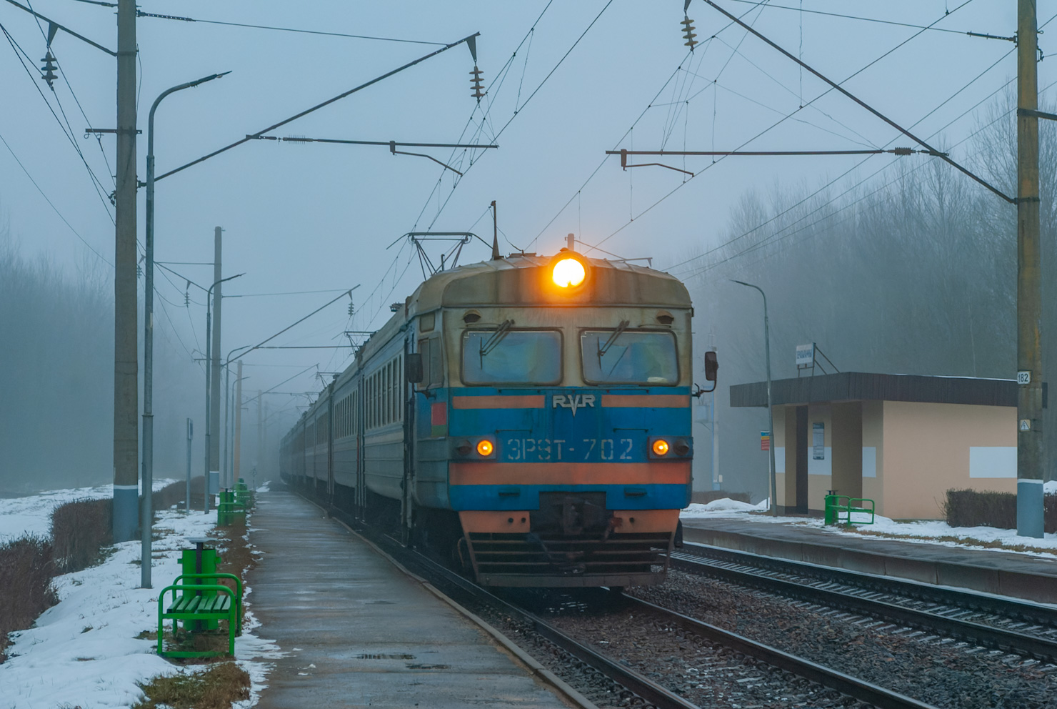 ЭР9Т-702