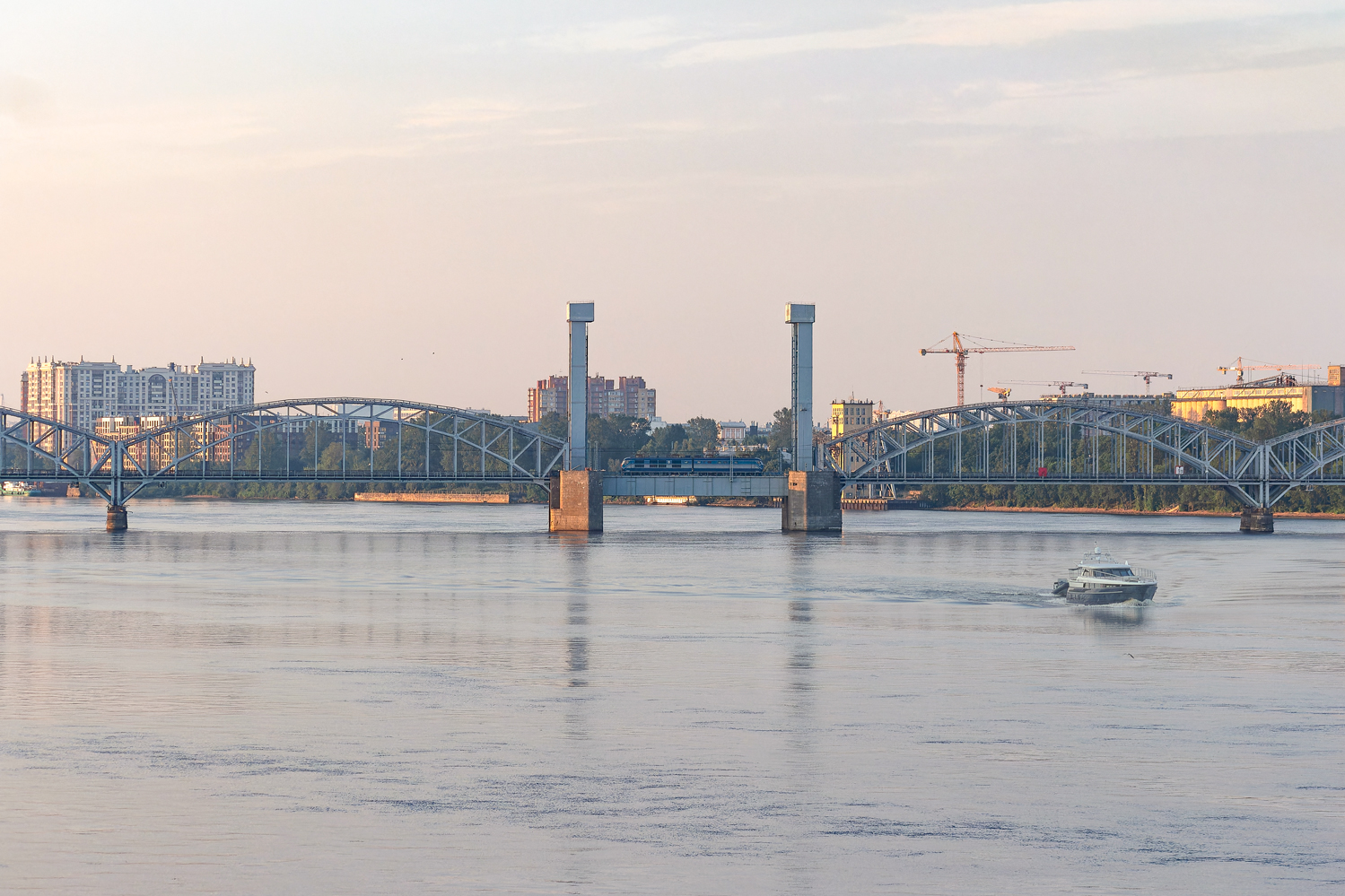 ЧС6-028; Фотозарисовки (Октябрьская железная дорога)