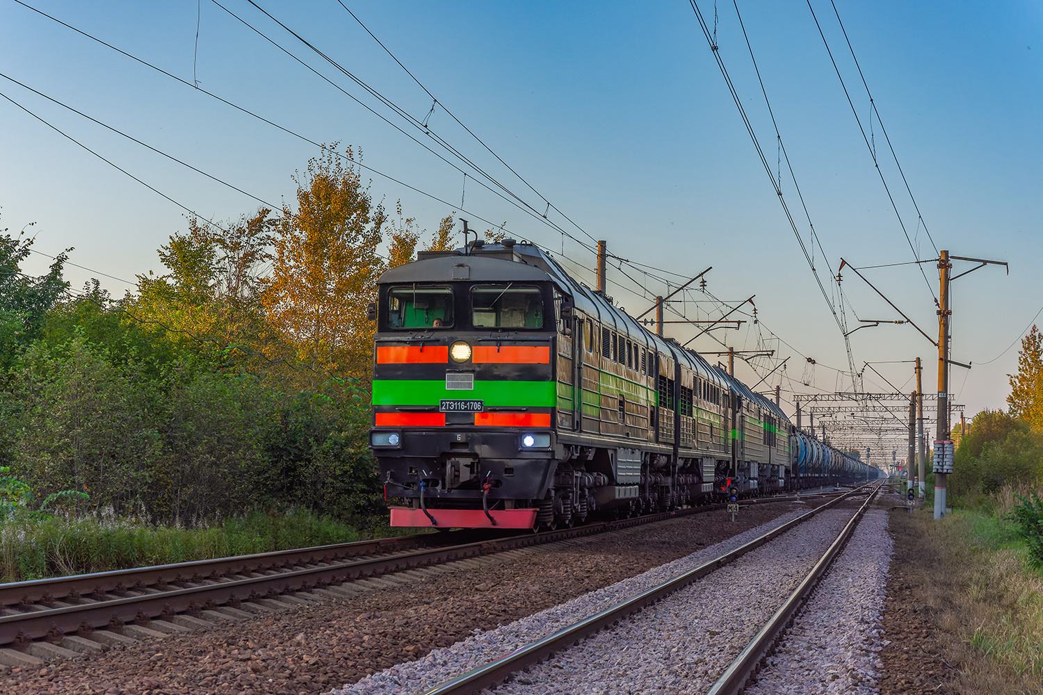 2ТЭ116-1706