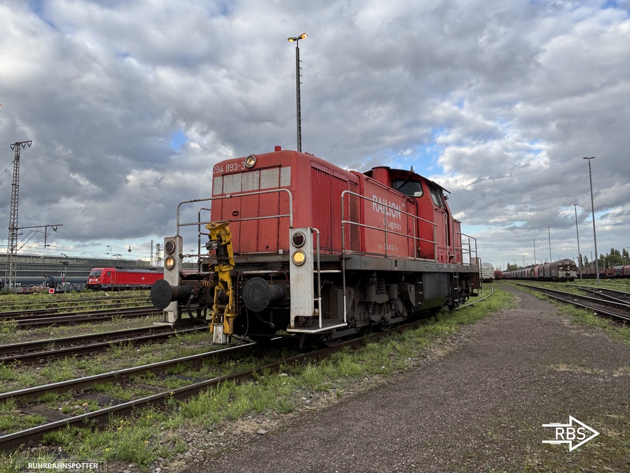 294 893-3