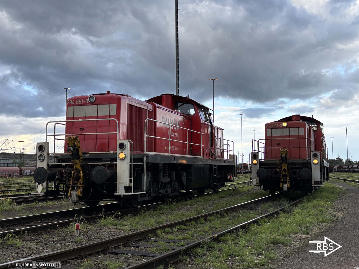 294 881-8; 294 893-3