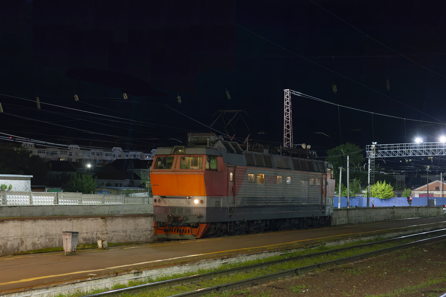 ЧС4Т-329