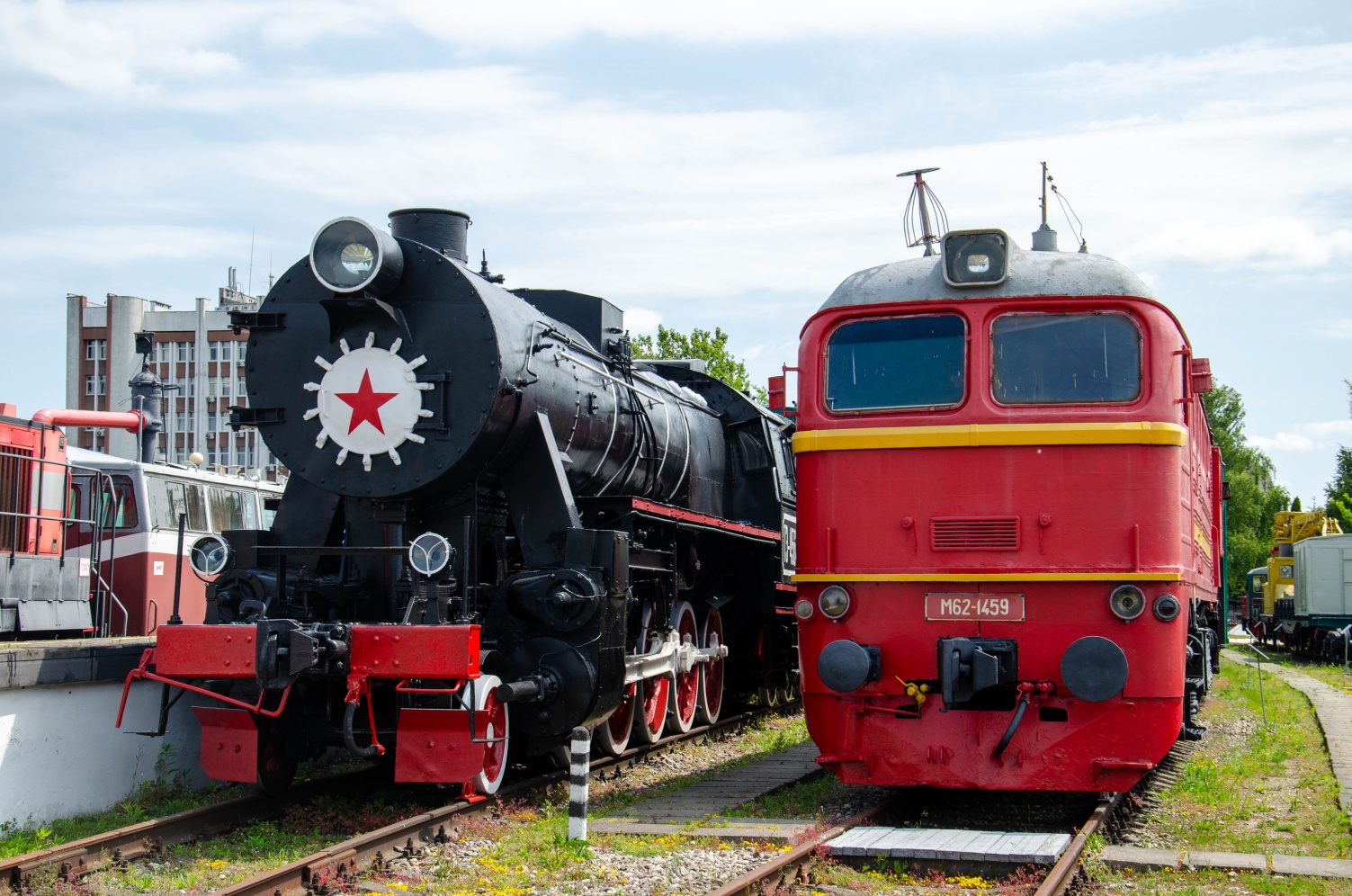 ТЭ-4564; М62-1459