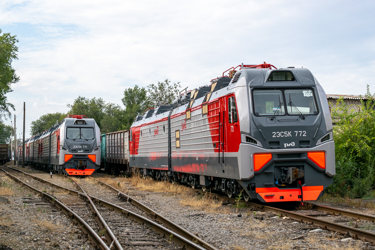 2ЭС5К-771; 2ЭС5К-772