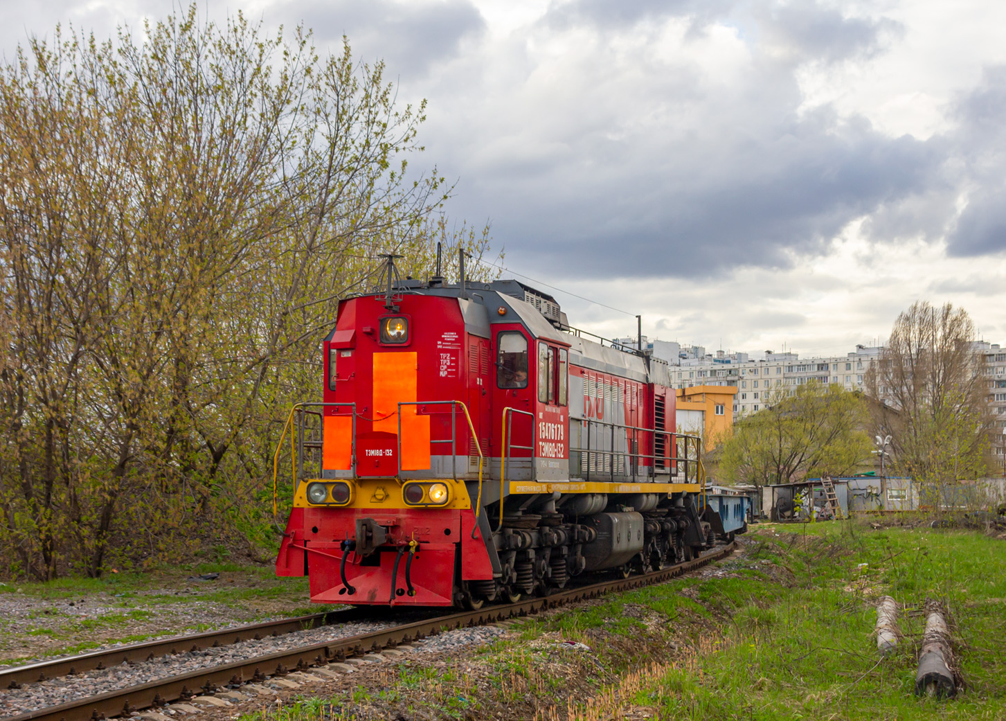 ТЭМ18Д-132
