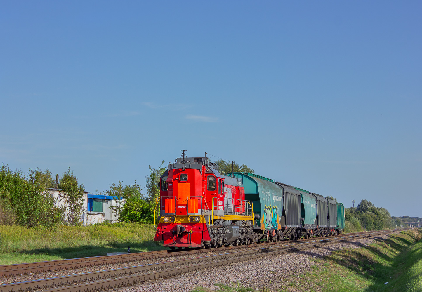 ТЭМ18ДМ-329