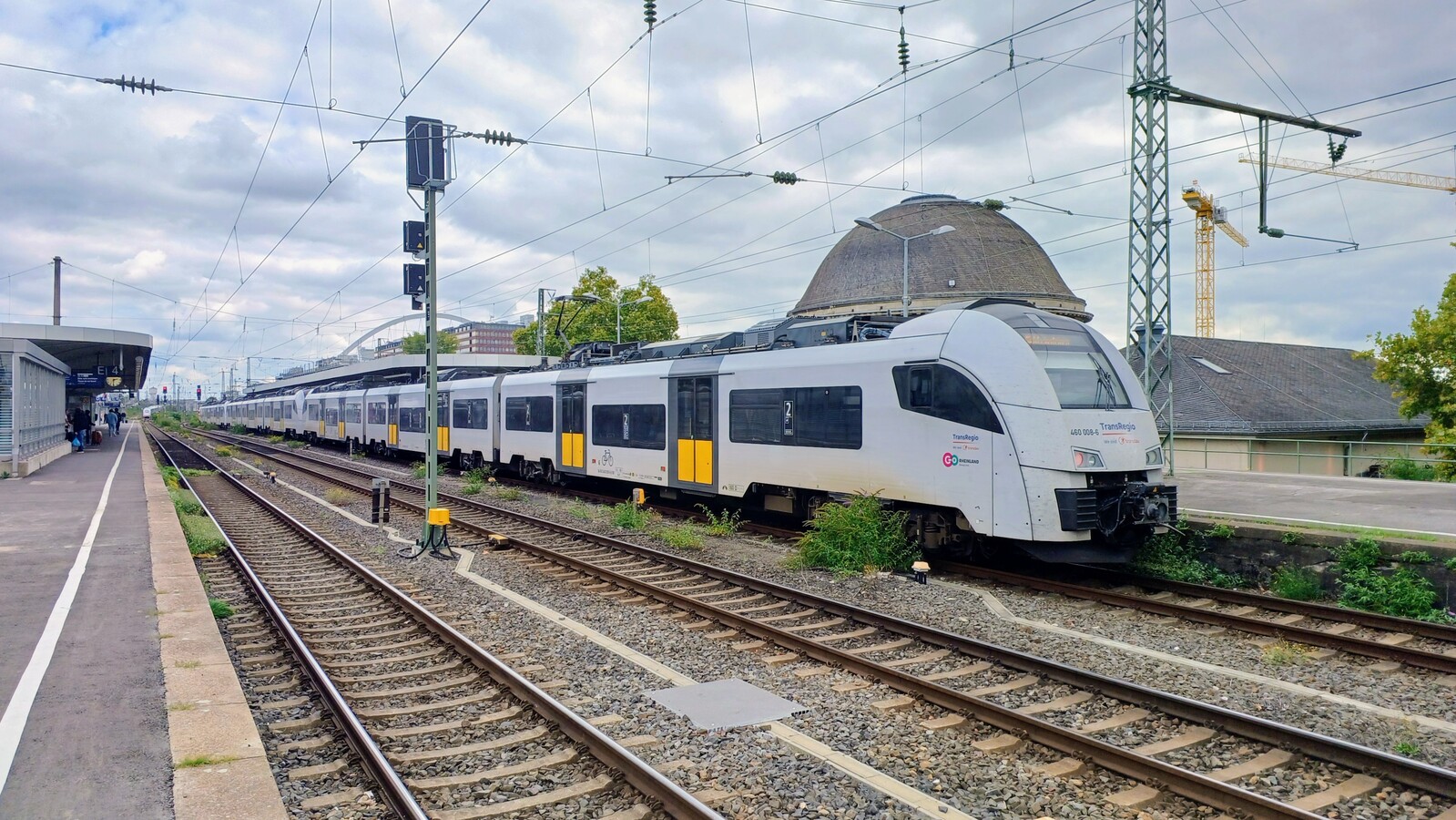 460 008