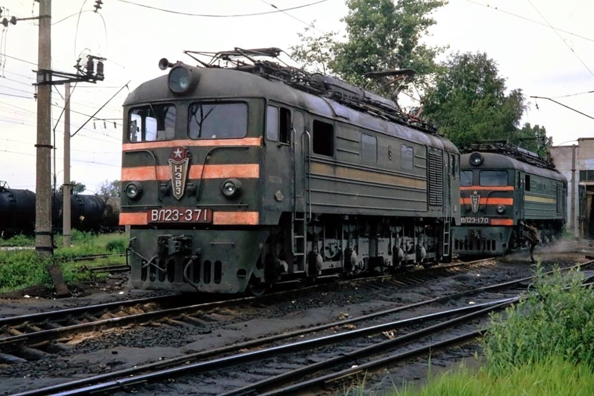 ВЛ23-371