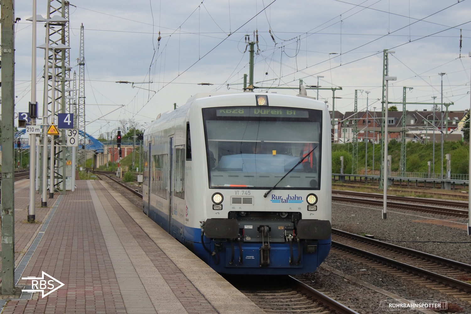 VT 745