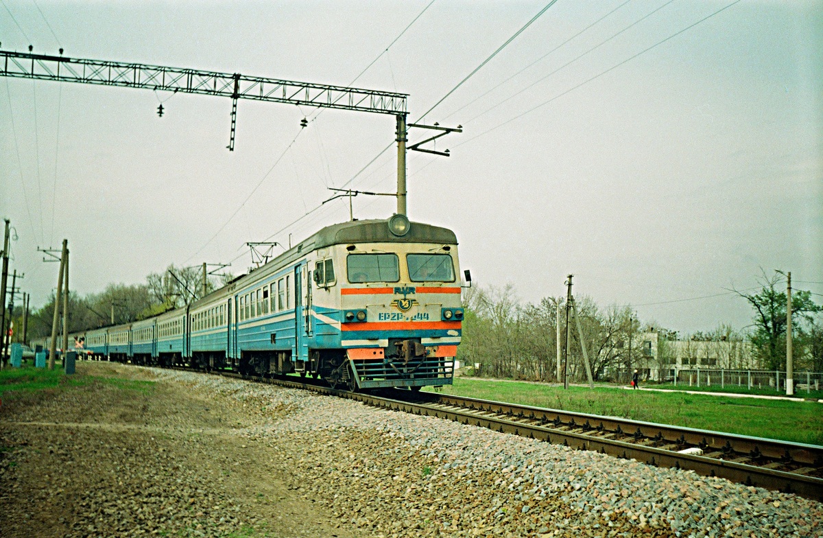 ЭР2Р-7044