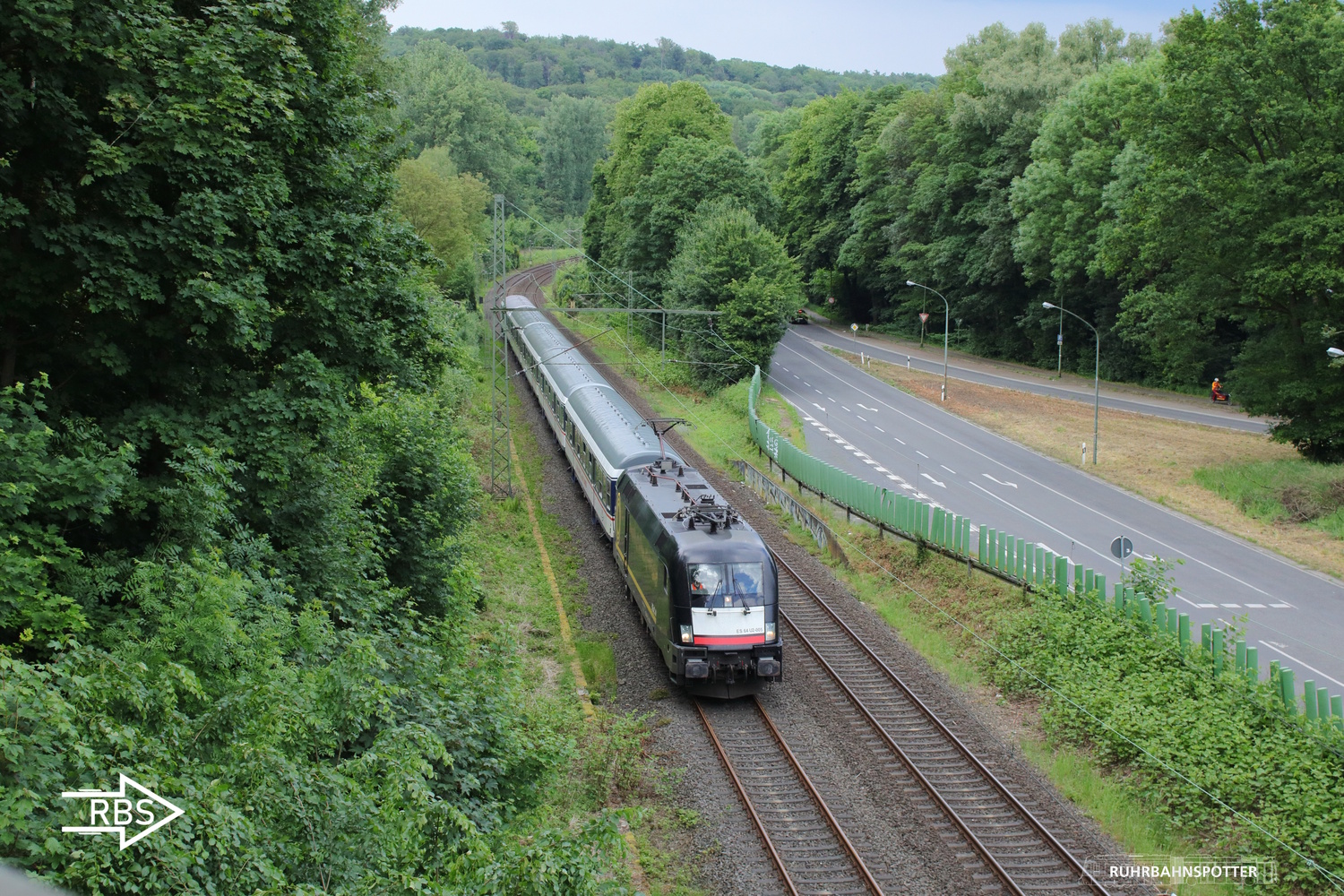 ES 64 U2-005