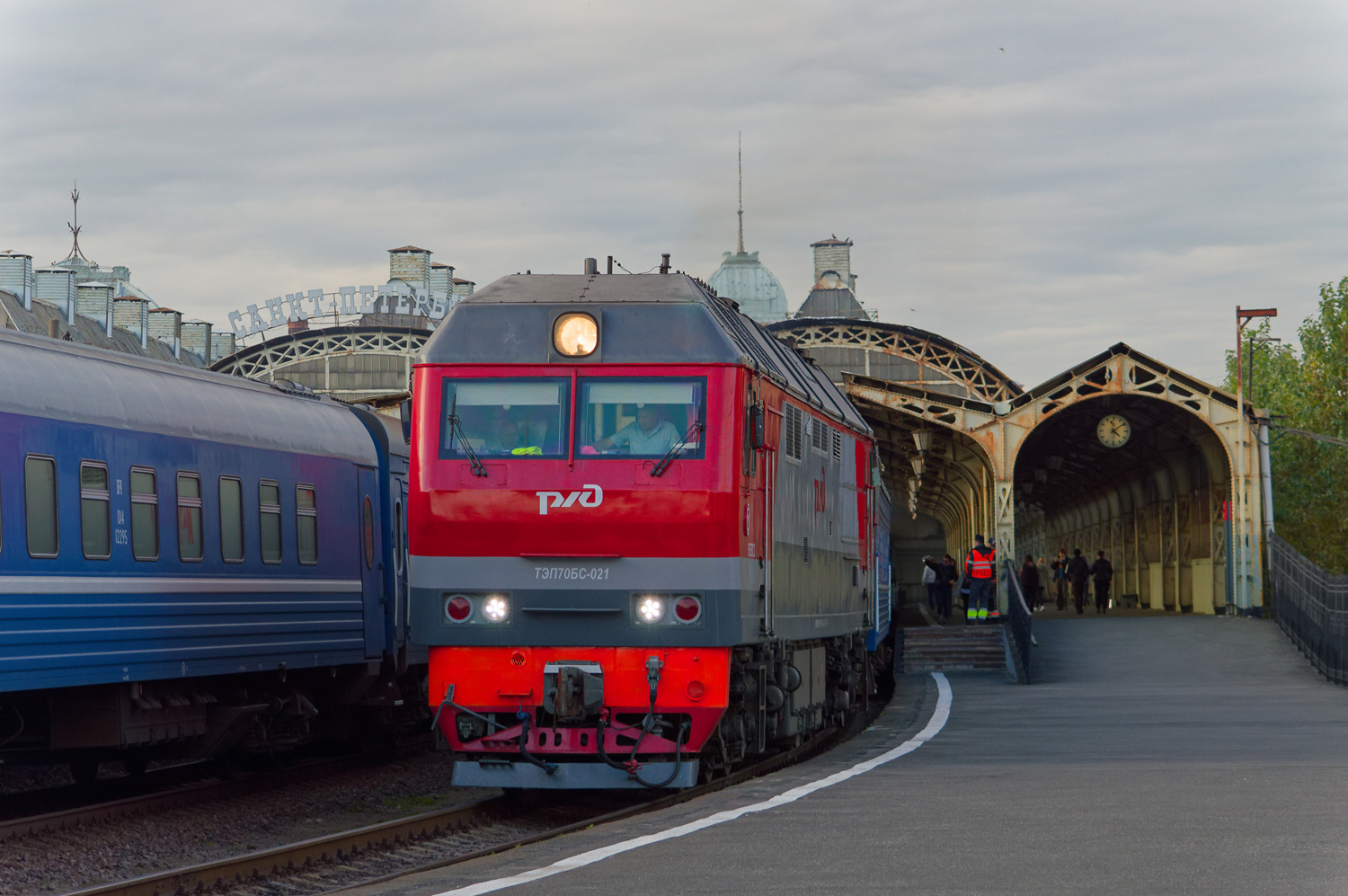 ТЭП70БС-021