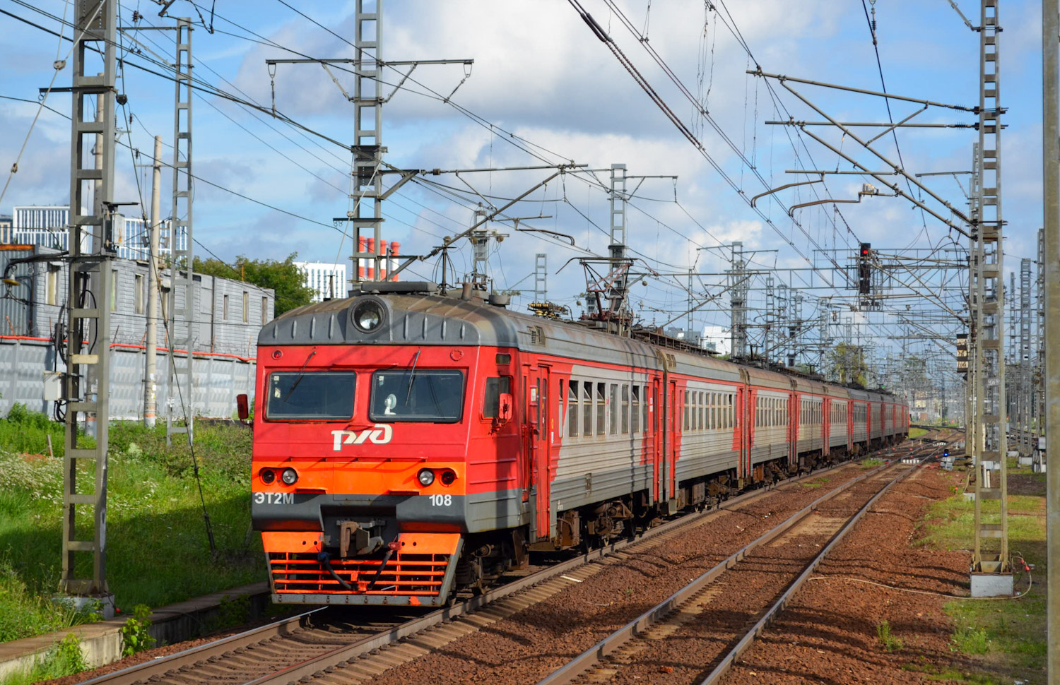 ЭТ2М-108