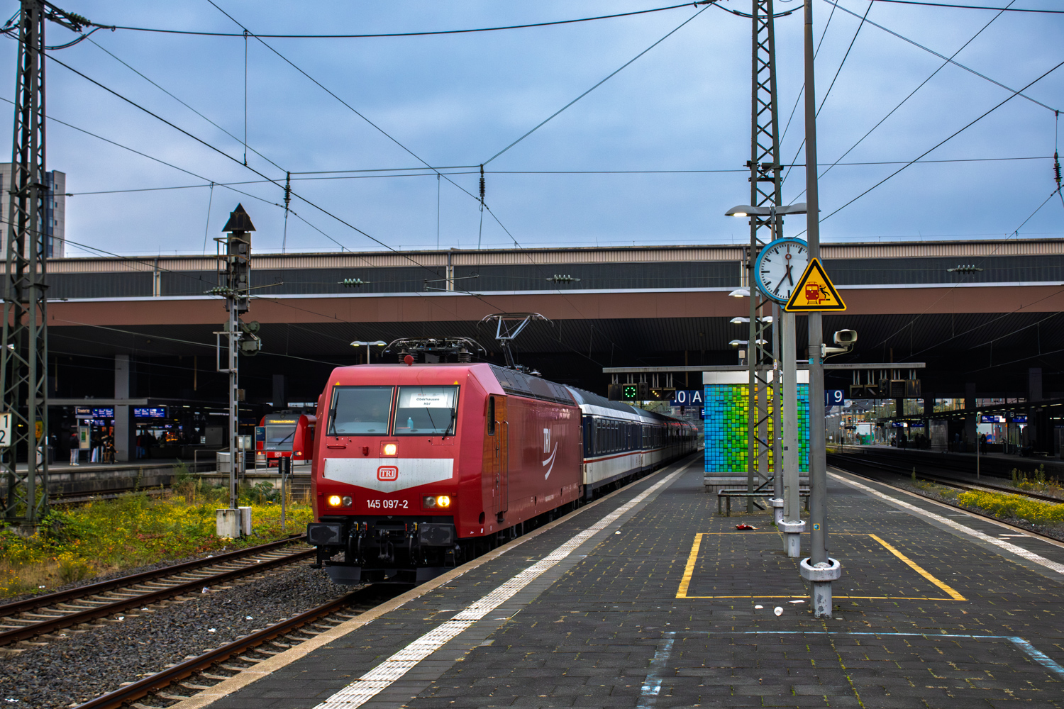 145 097-2