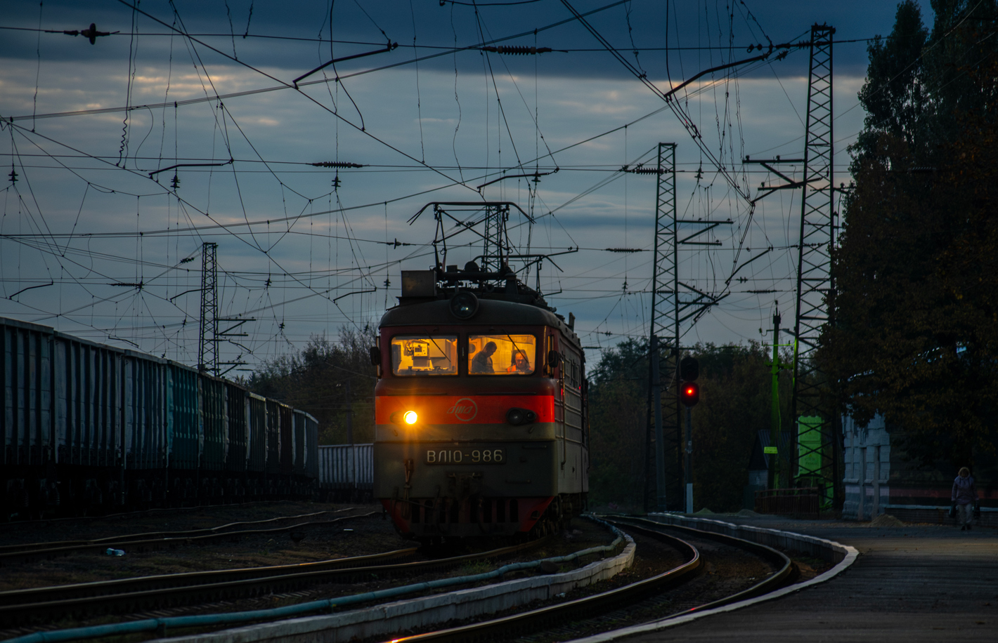 ВЛ10-986