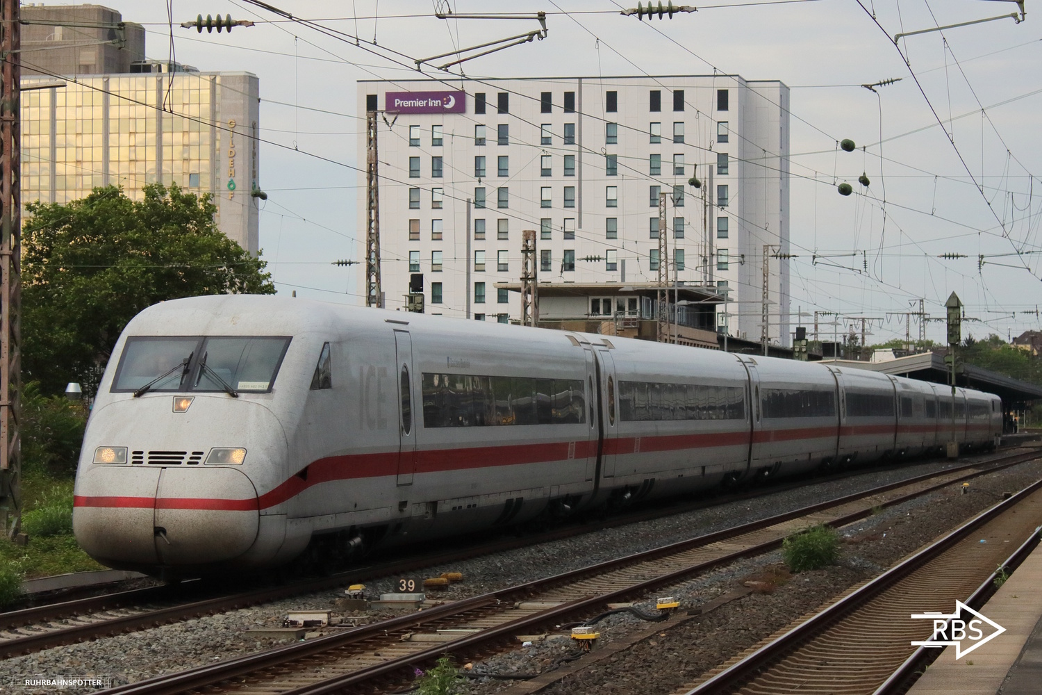 Tz 243