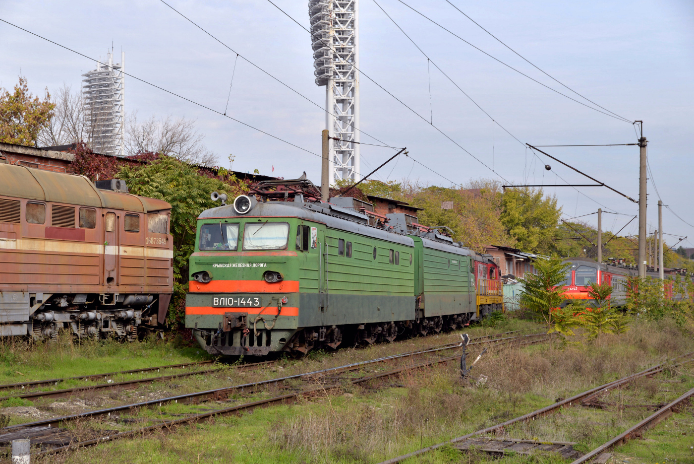 ВЛ10-1443