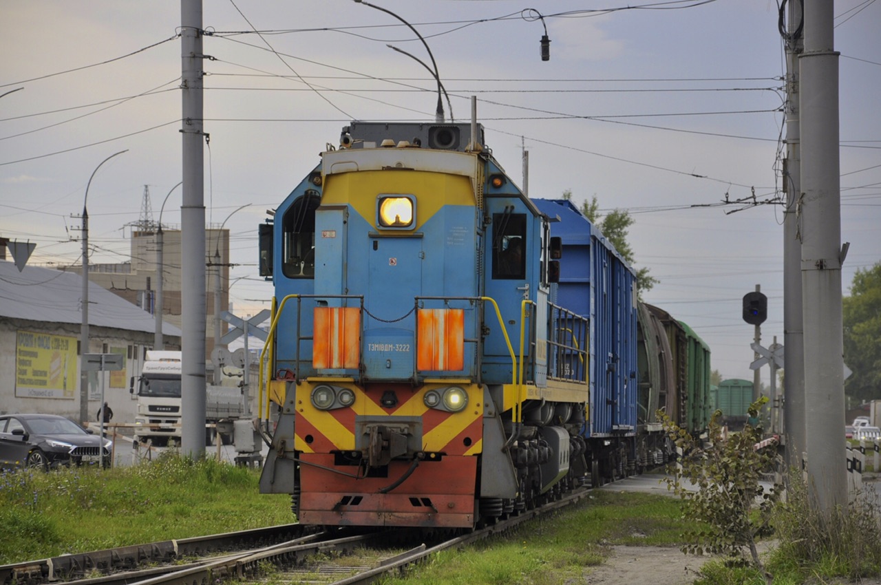 ТЭМ18ДМ-3222