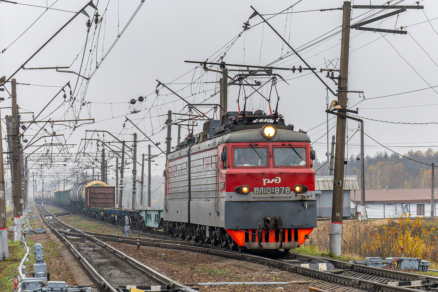 ВЛ10У-878