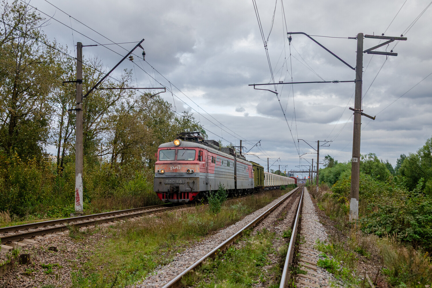 ВЛ10У-166