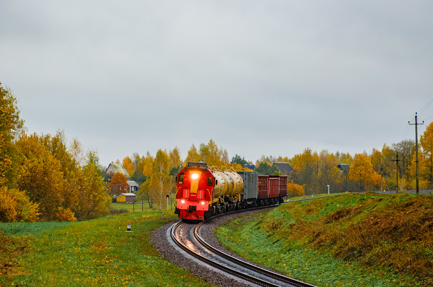 ТЭМ18ДМ-3552