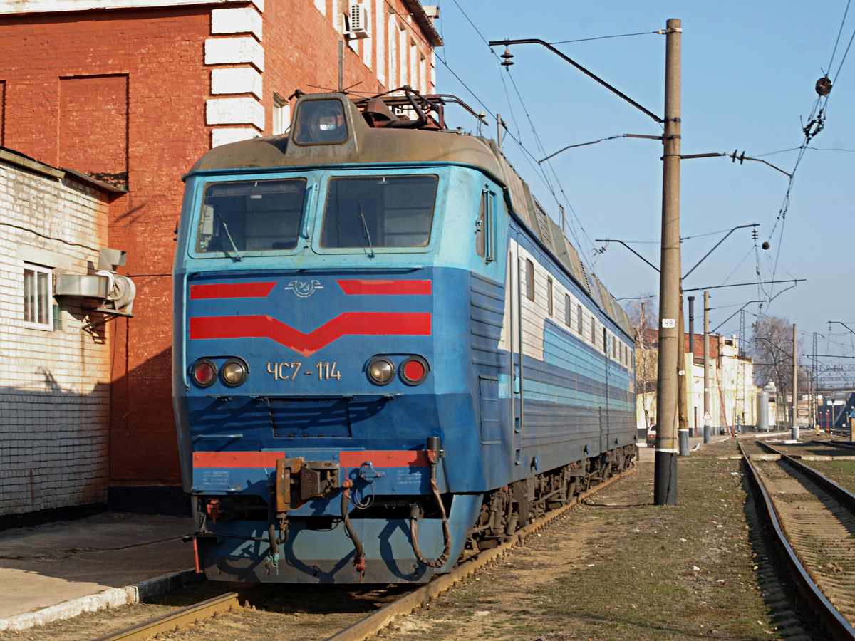 ЧС7-114