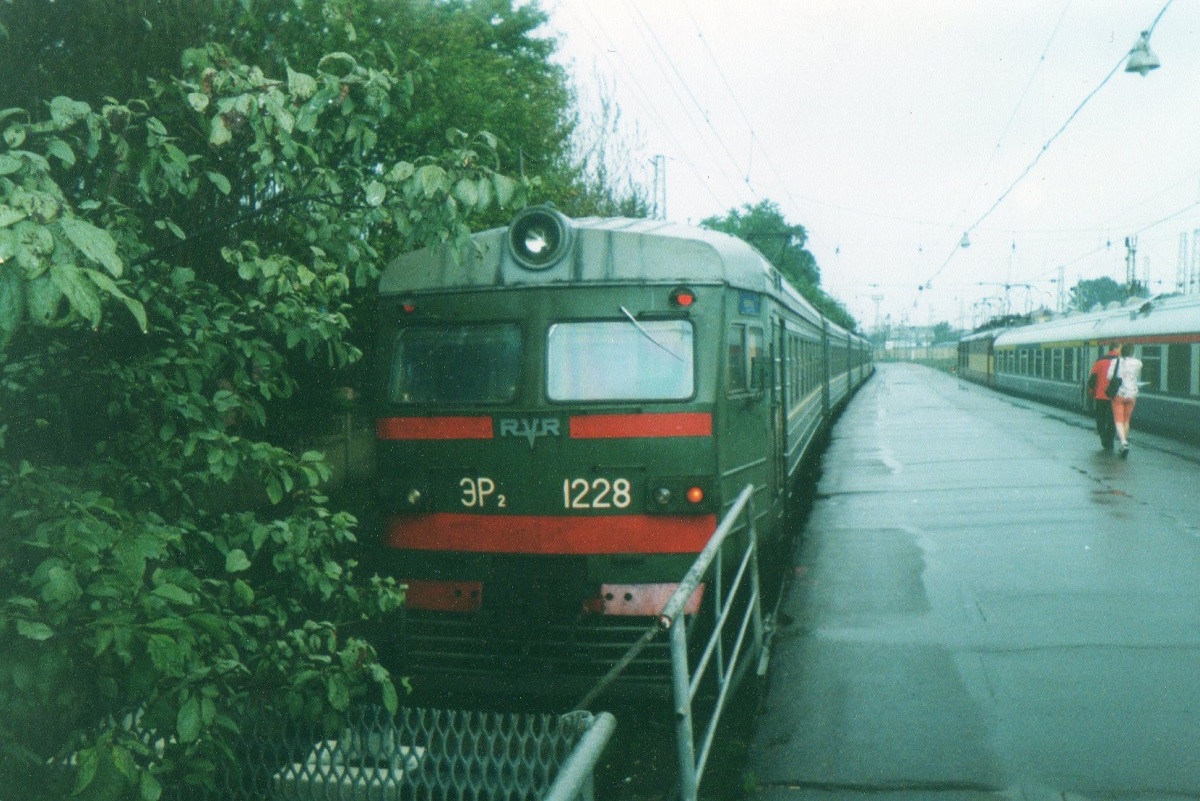 ЭР2-1228