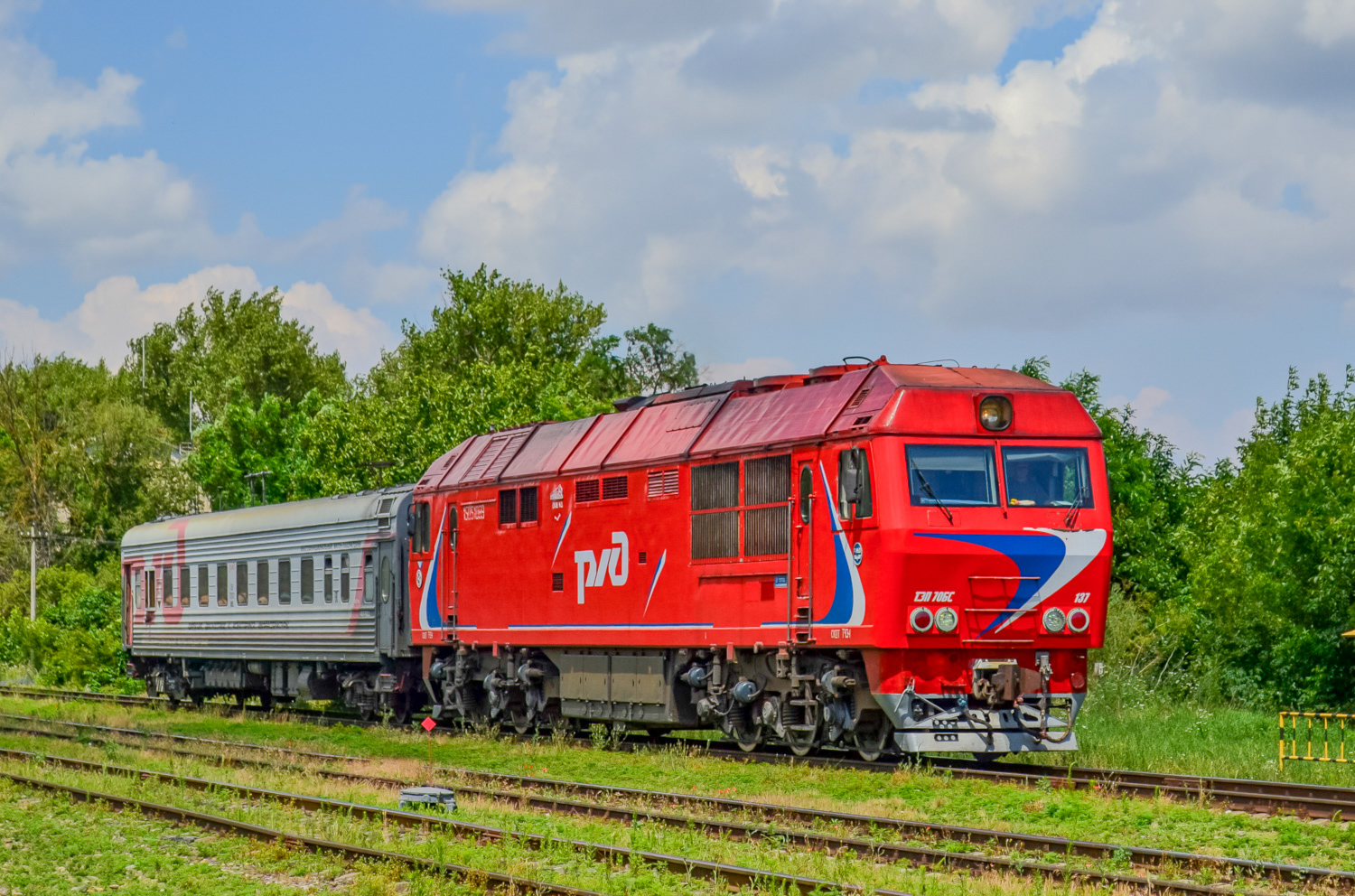 ТЭП70БС-137