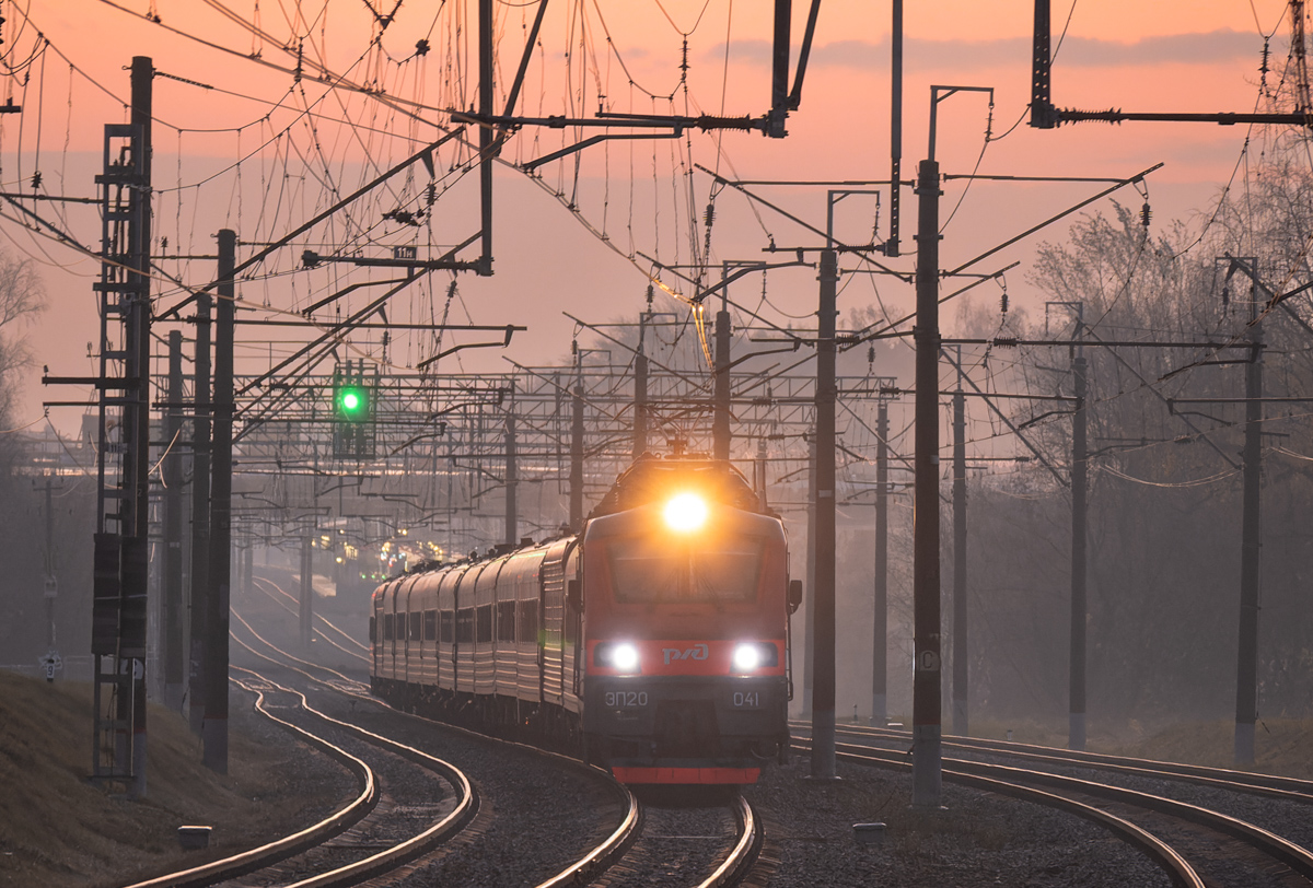 ЭП20-041; Фотозарисовки (Московская железная дорога)
