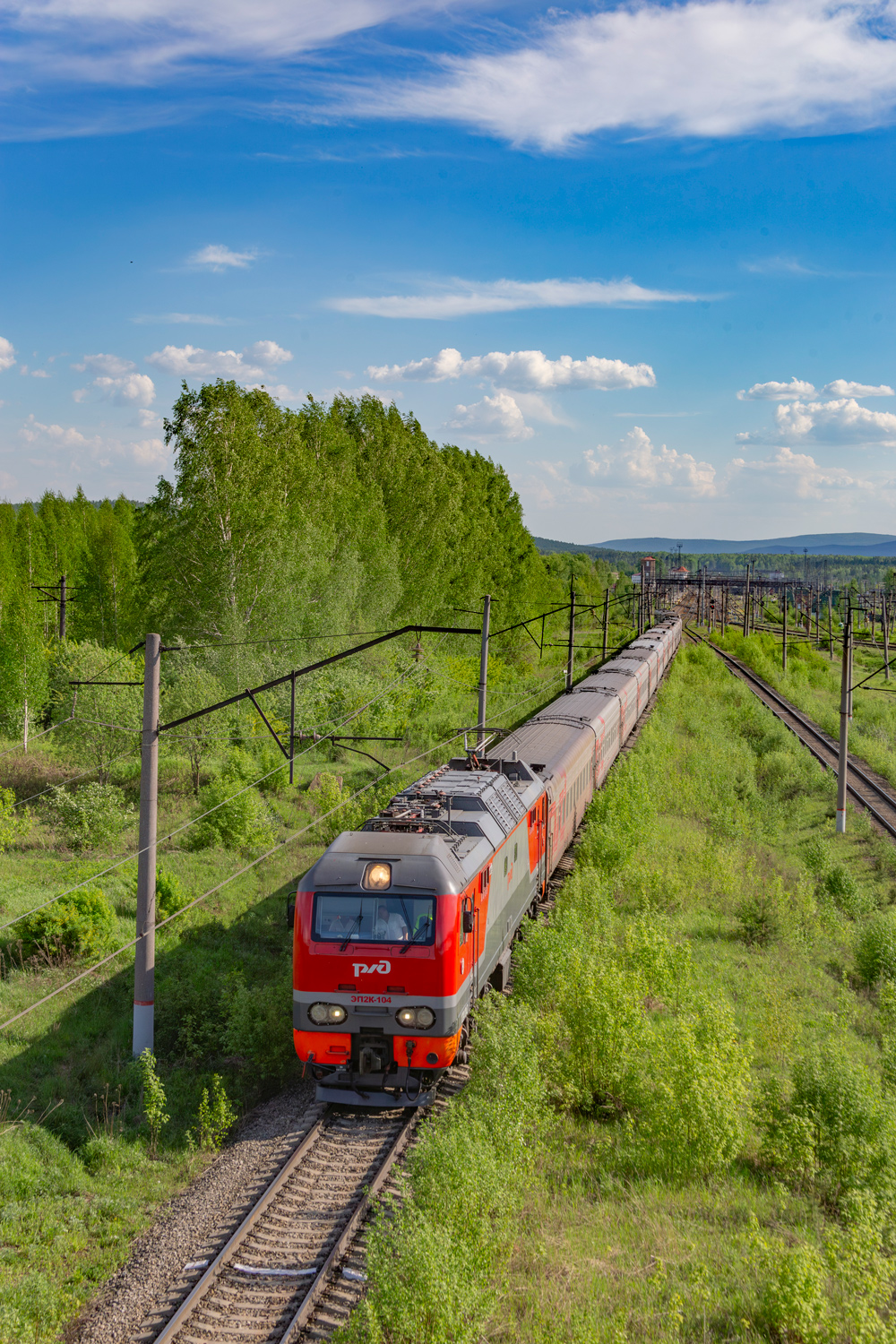ЭП2К-104